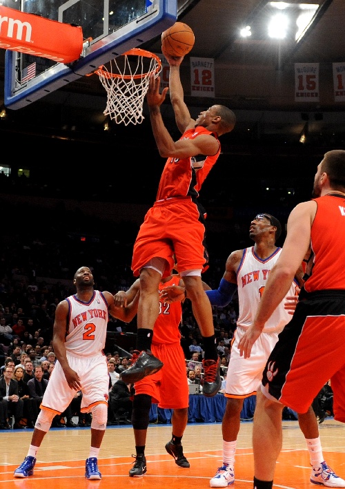 爱游戏APP-爵士横扫尼克斯，德罗赞状态火热